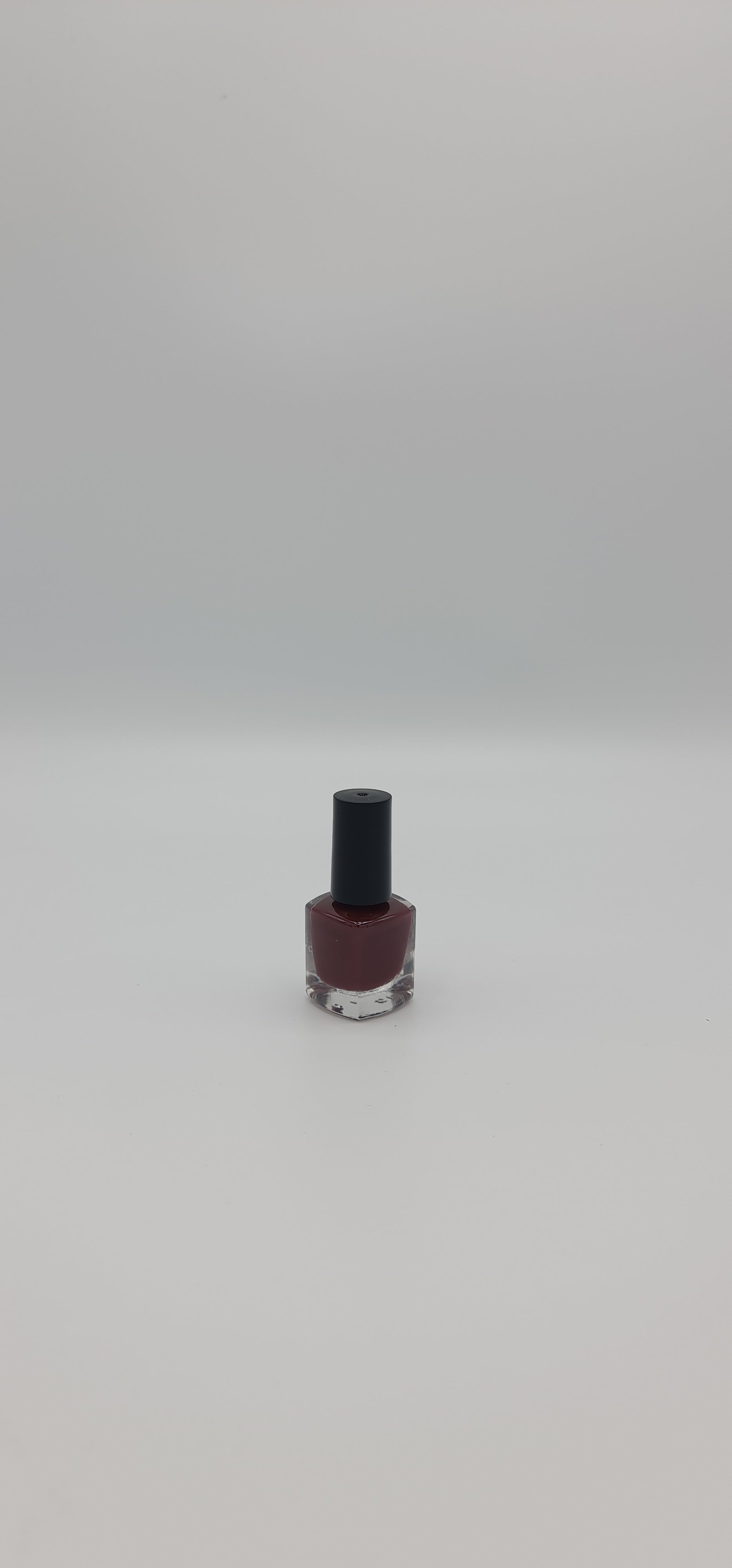 Maroon Glitter Peel-Off Nail Polish