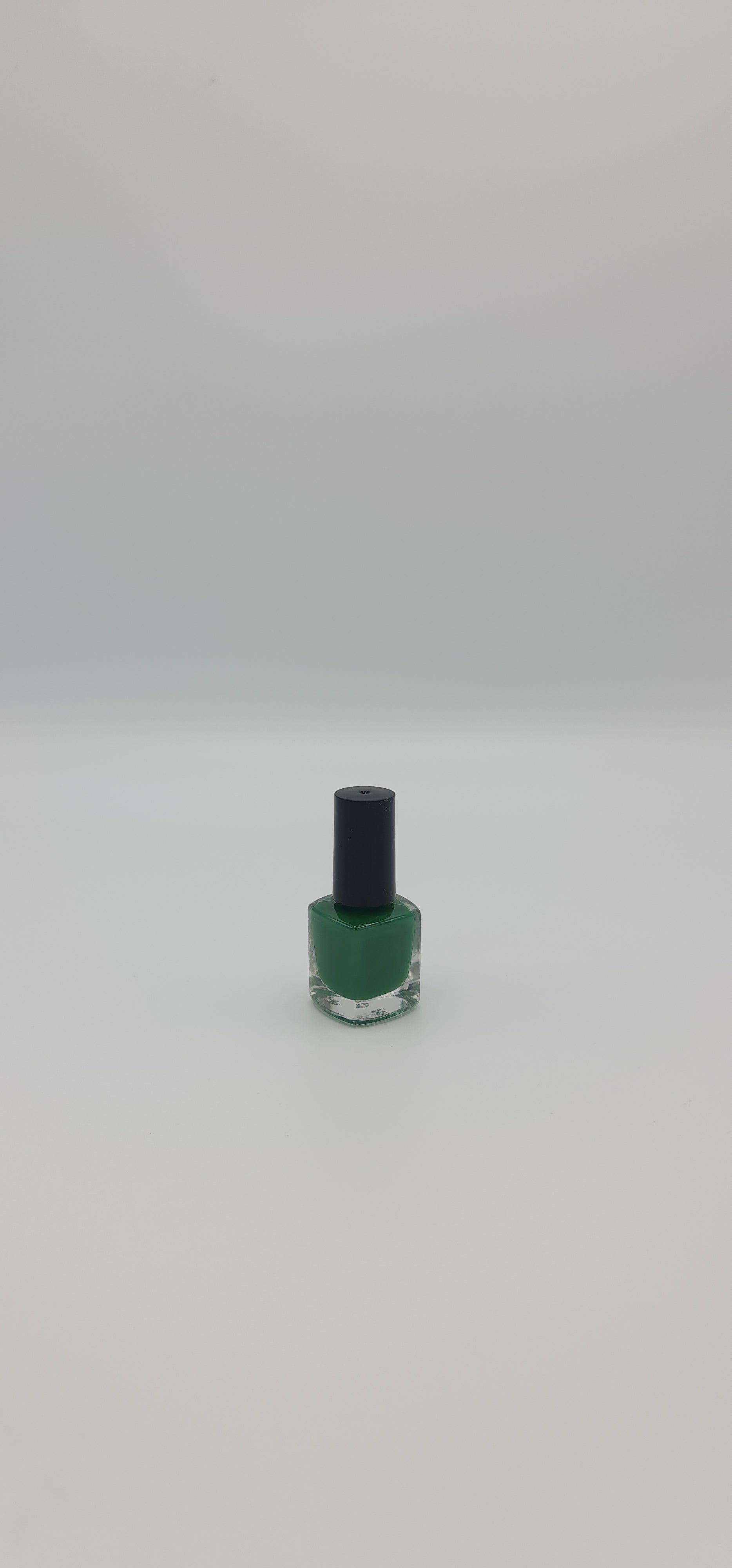 Green Peel-Off Nail Polish