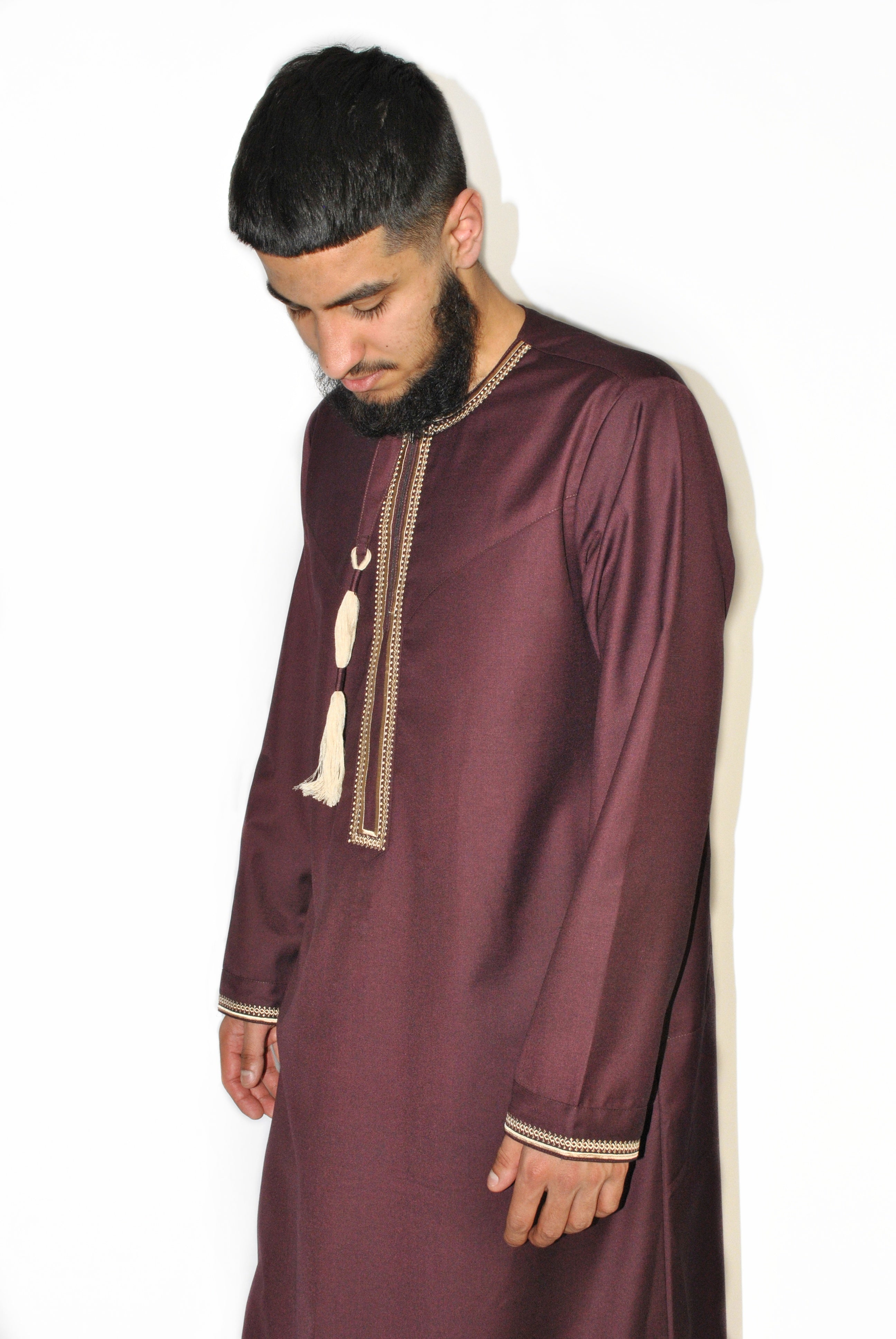 Burgundy Emirati Thobe